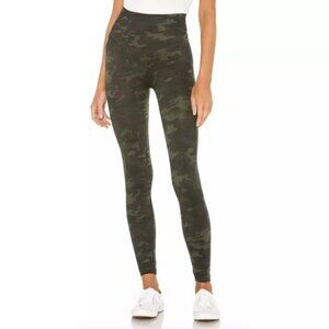 Spanx Look At Me Now Seamless Legging Green Camo Size Small high rise sh…